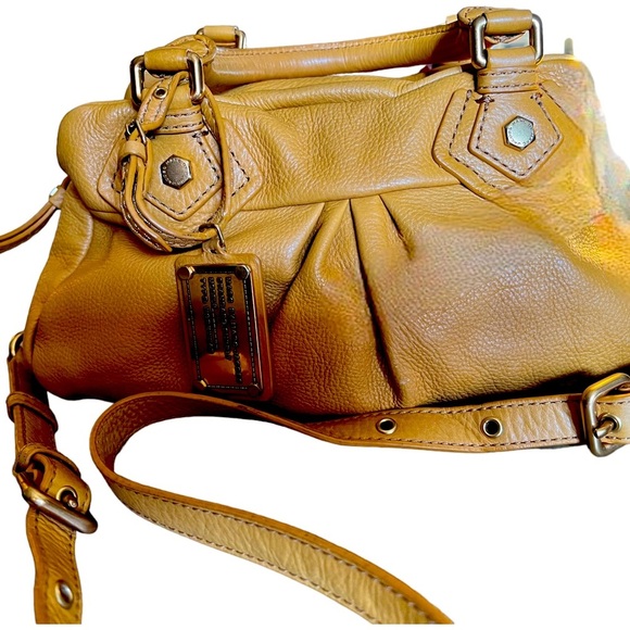 Marc by Marc Jacobs Goldenrod Yellow Purse w/Signature Lining - Picture 7 of 10